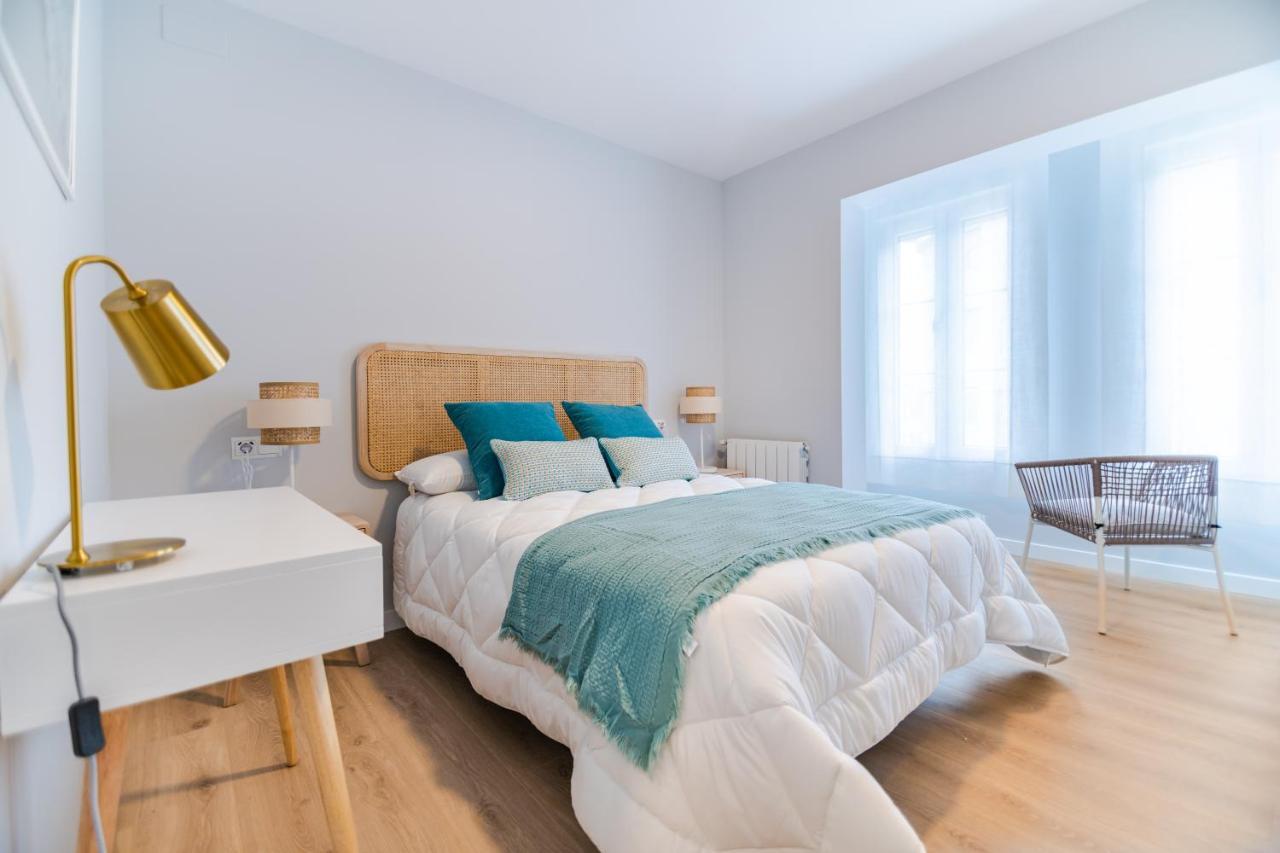 Villa Marta - Apartamentos Centricos Junto Al Mar Castro Urdiales Ngoại thất bức ảnh