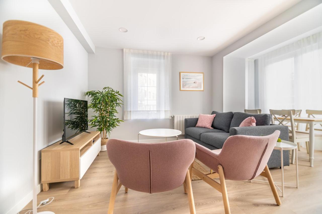 Villa Marta - Apartamentos Centricos Junto Al Mar Castro Urdiales Ngoại thất bức ảnh