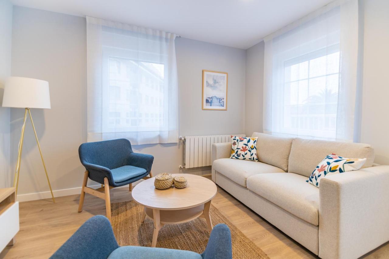 Villa Marta - Apartamentos Centricos Junto Al Mar Castro Urdiales Ngoại thất bức ảnh